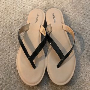 Merona platform flip flops